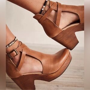 Free People Tan Leather Clogs with Stacked Heel